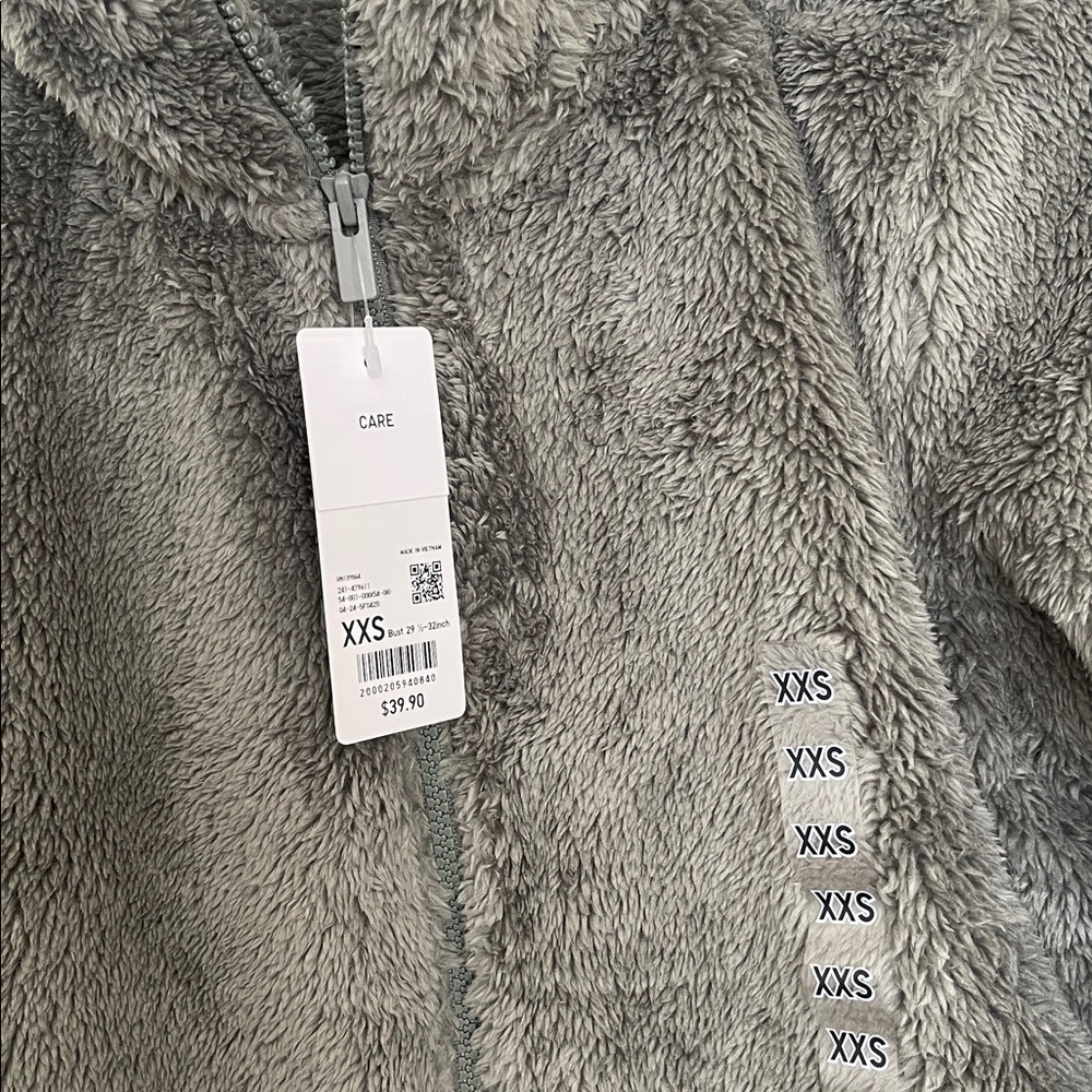 Olive Green Fluffy yarn fleece zip Uniqlo - Picture 3 of 5